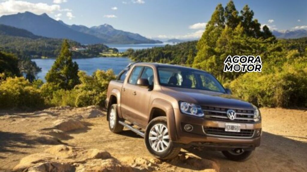 Foto de uma Amarok 2014 preta