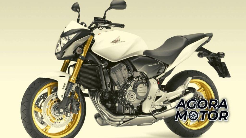 Foto de uma Hornet 2009 Tabela FIPE