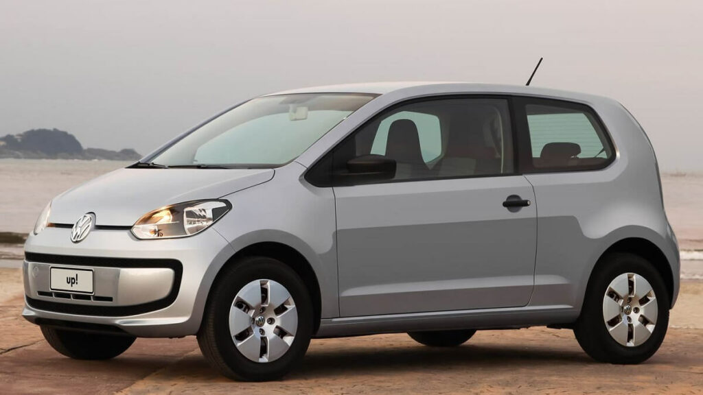 Up 2015 cinza com detalhes em preto