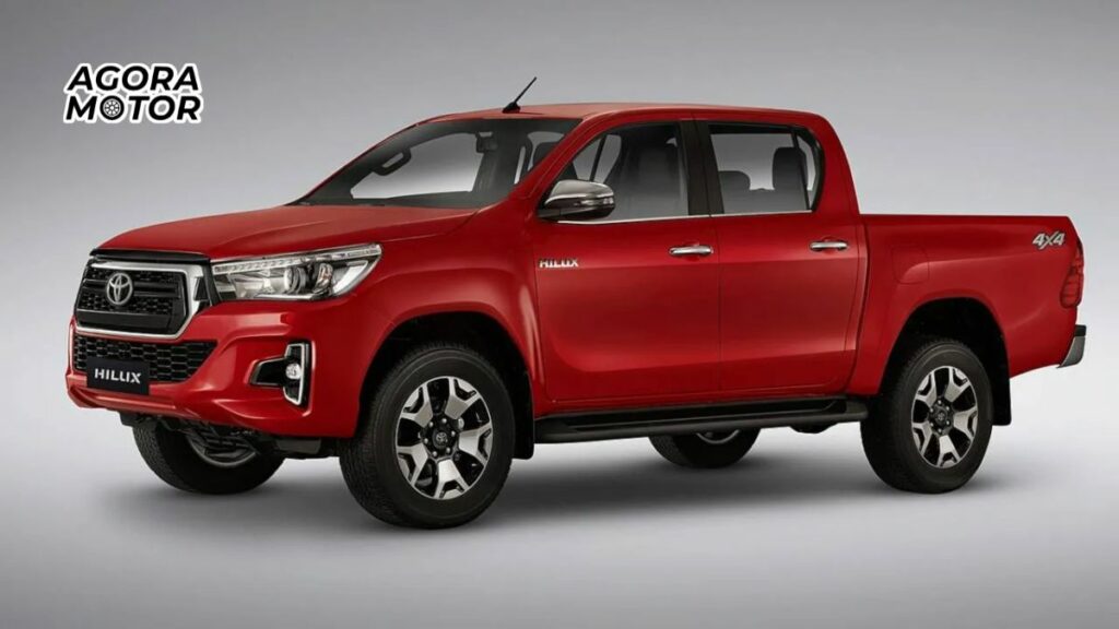Foto de uma Hilux 2019 vermelha
