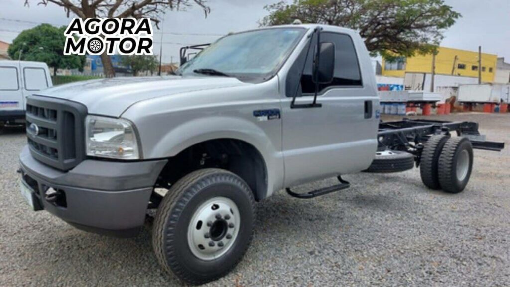 foto de uma f4000 2009