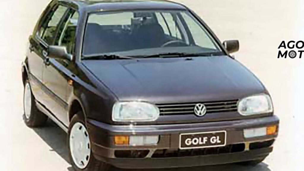 Foto de um golf 1997 preto