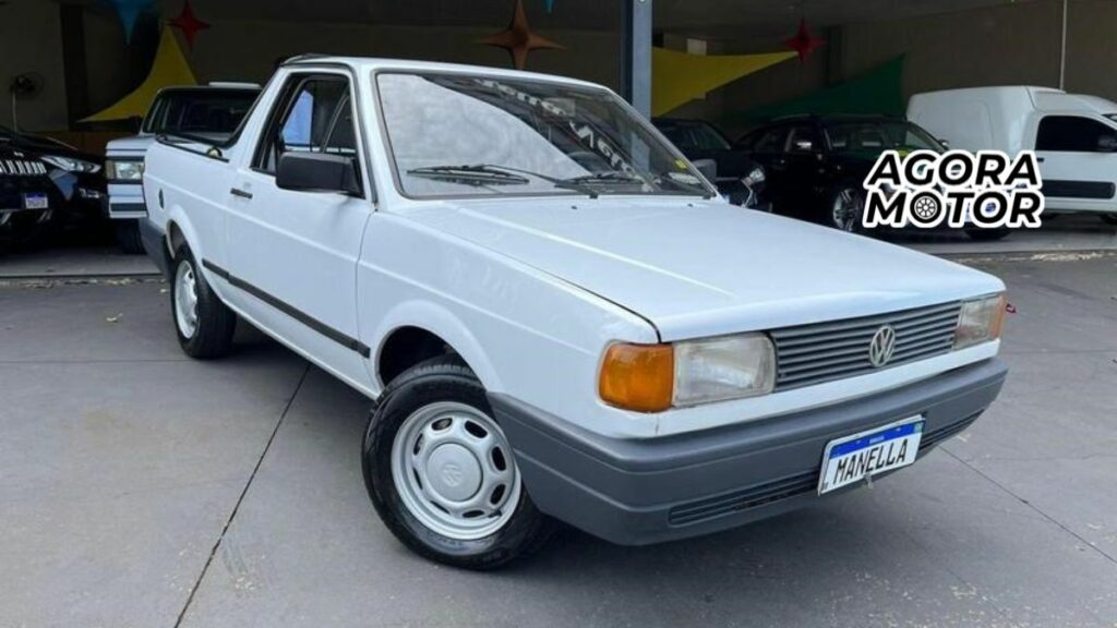 Foto de uma saveiro 1993