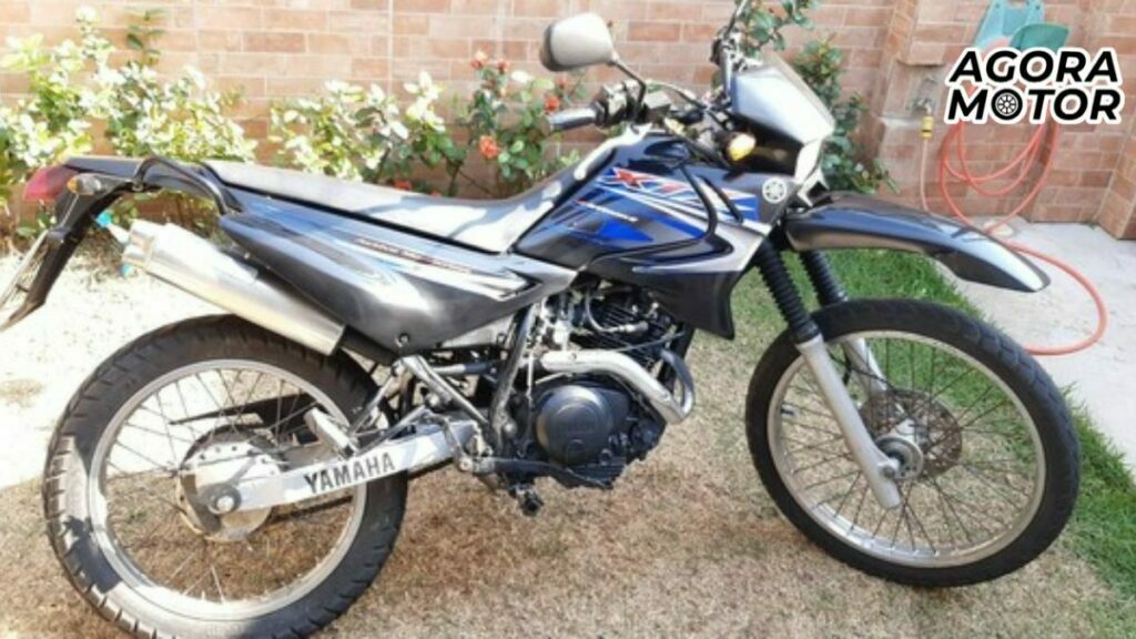 Foto de uma xtz 125 2007