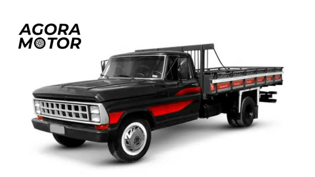 Foto de uma F4000 1984 preta