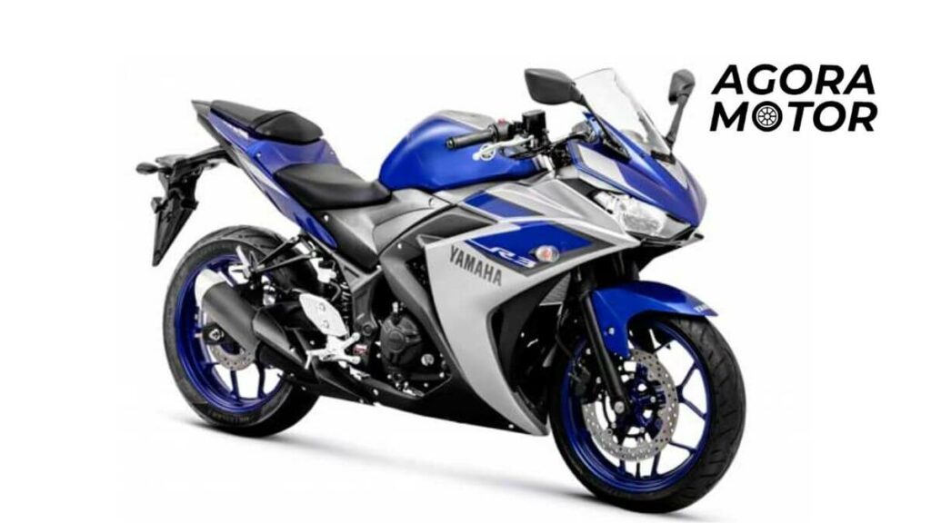 Foto de uma Yamaha R3 2016 azul e branca