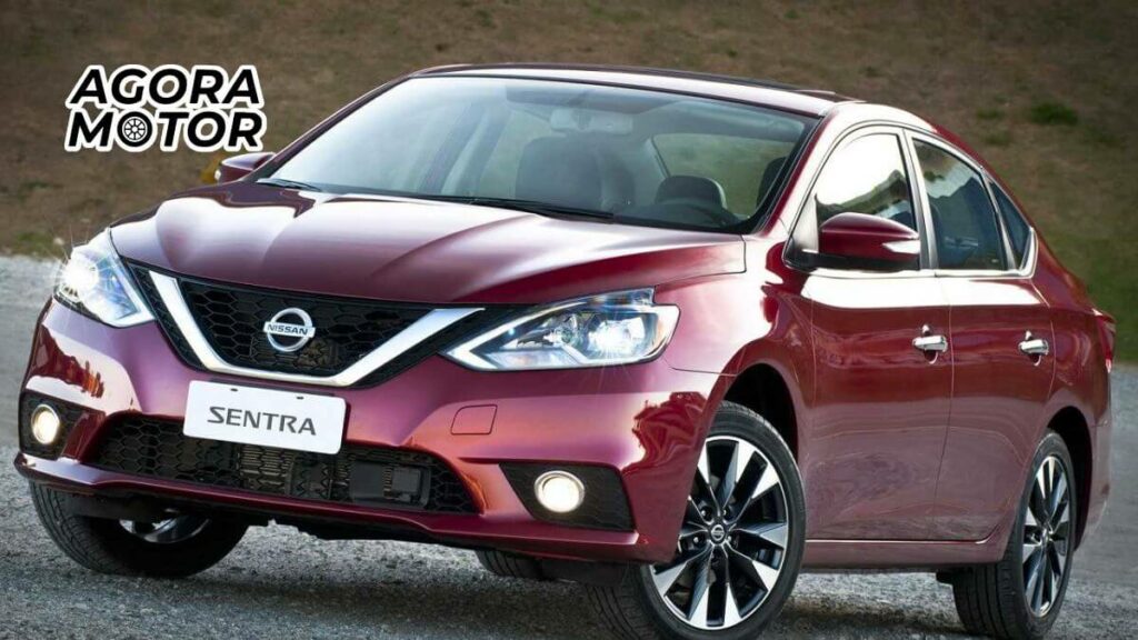 Foto de um Nissan Sentra 2017 vermelho