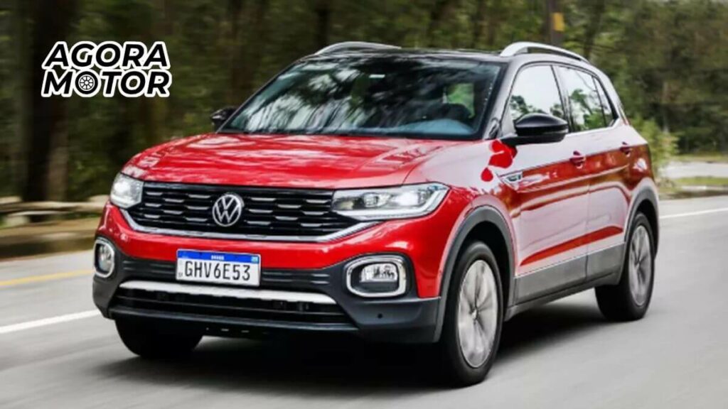 Foto de um T-Cross 2022 vermelho