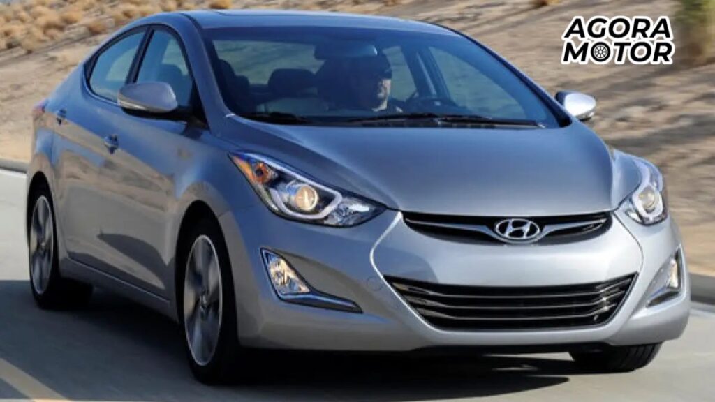 foto de um elantra 2015