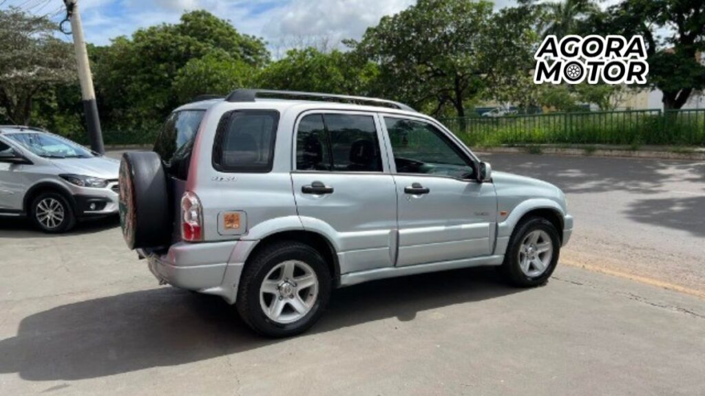 foto de uma tracker 2007