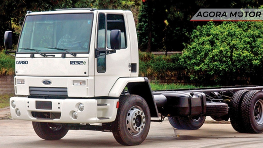 CARGO 1832 2011 Tabela FIPE