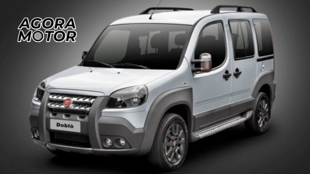 Foto de uma Doblo 2018 branca