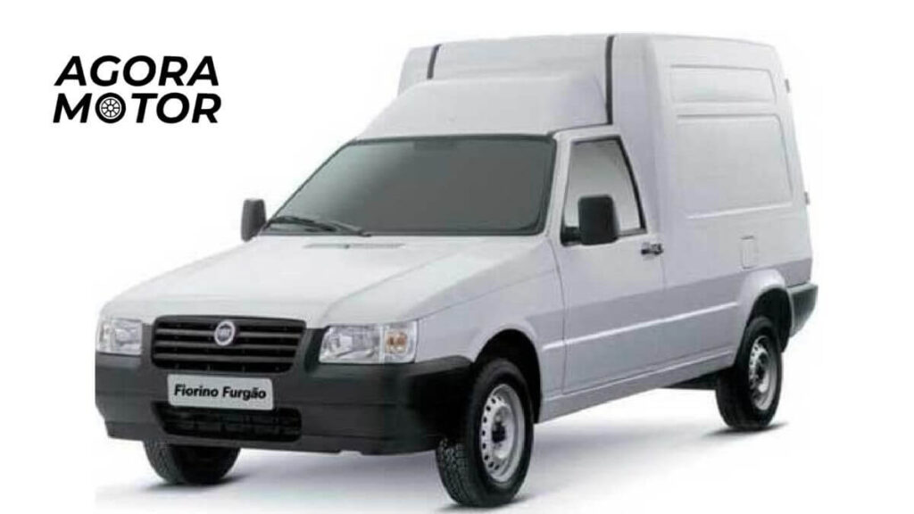 Foto de uma Fiorino 2002 branca