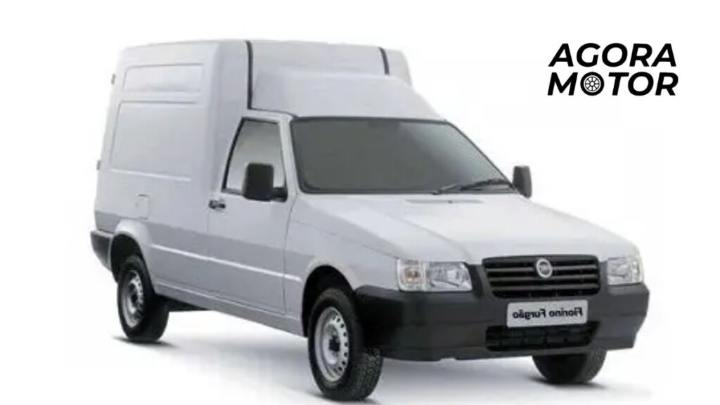 Foto de uma Fiorino 2003 branca