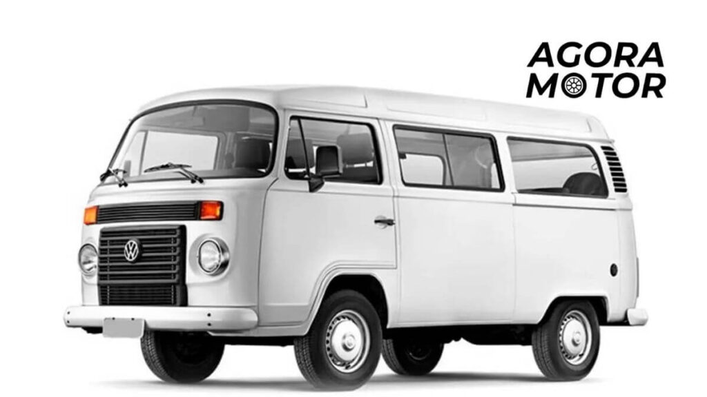 Foto de uma Kombi 2007 branca