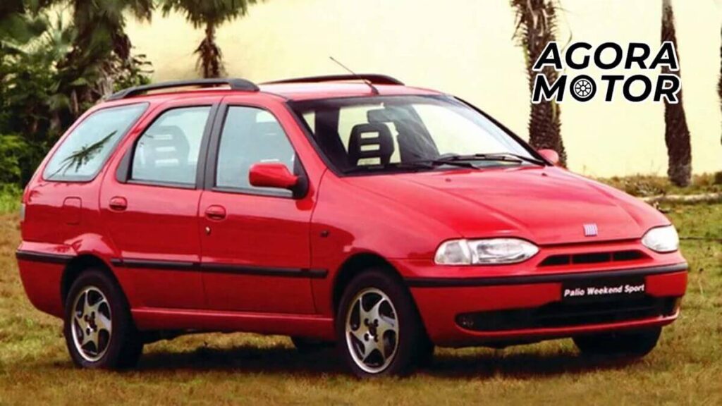 Foto de um Palio Weekend 1999 vermelho