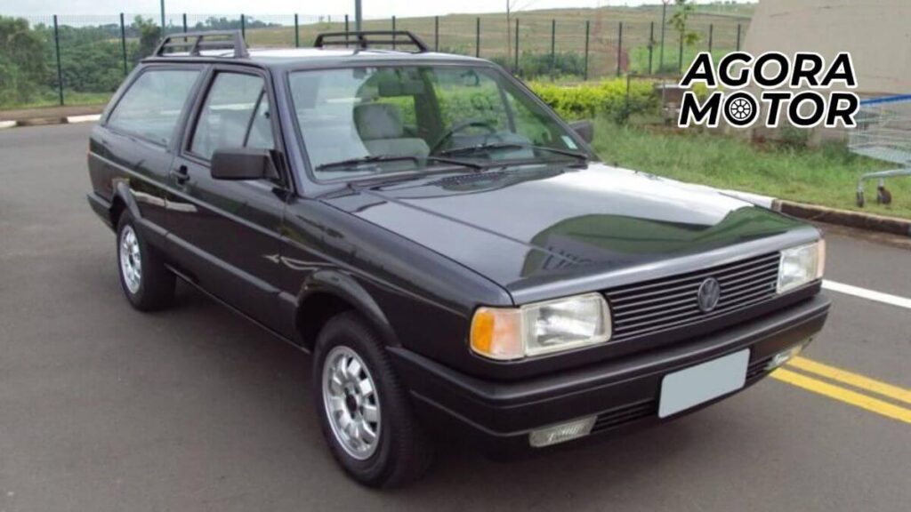 Foto de uma Parati 1992 preta