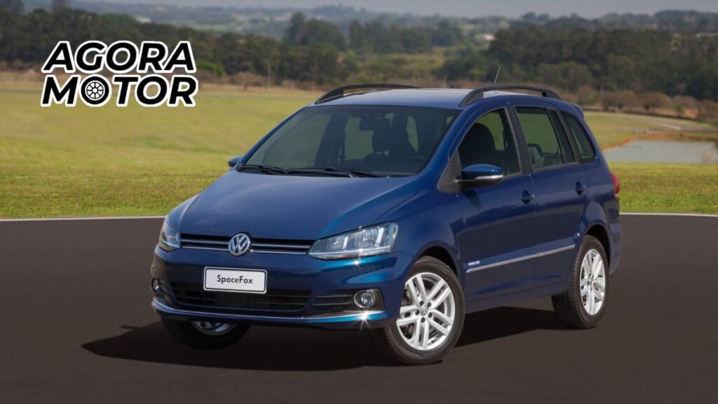 Foto de um SpaceFox 2016 azul