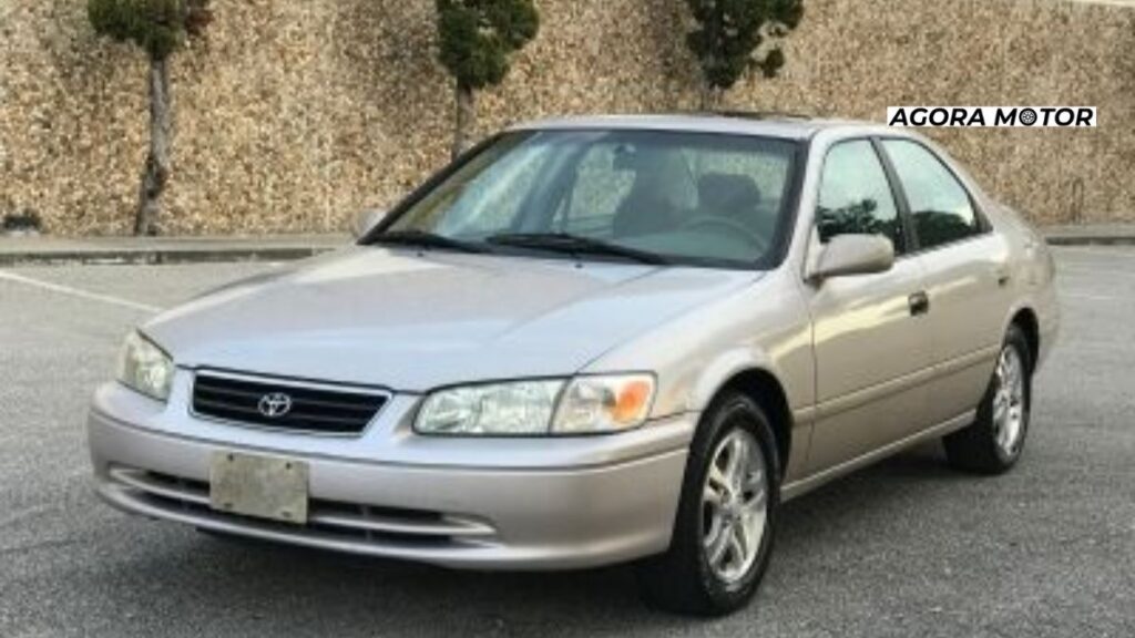 Foto de um Camry 2001