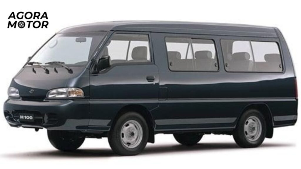 foto de uma H100 2003 preta