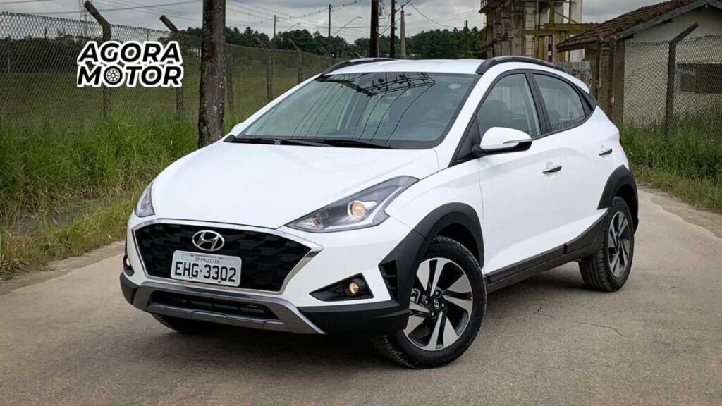 Foto de um Hb20x 2022 branco