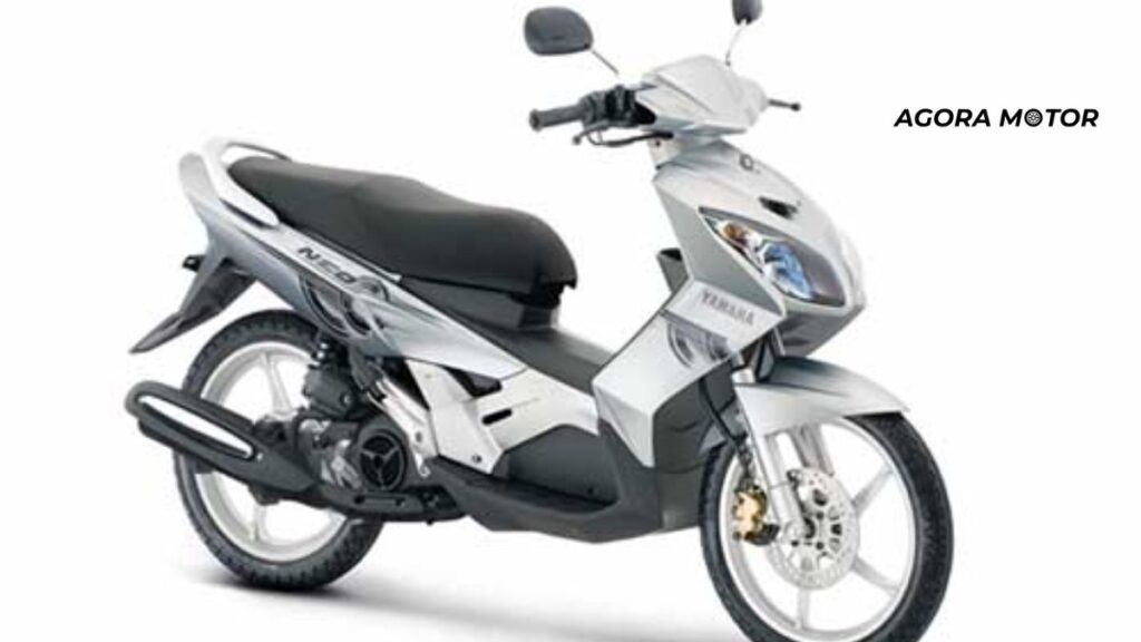 Foto de uma Neo 2012 branca