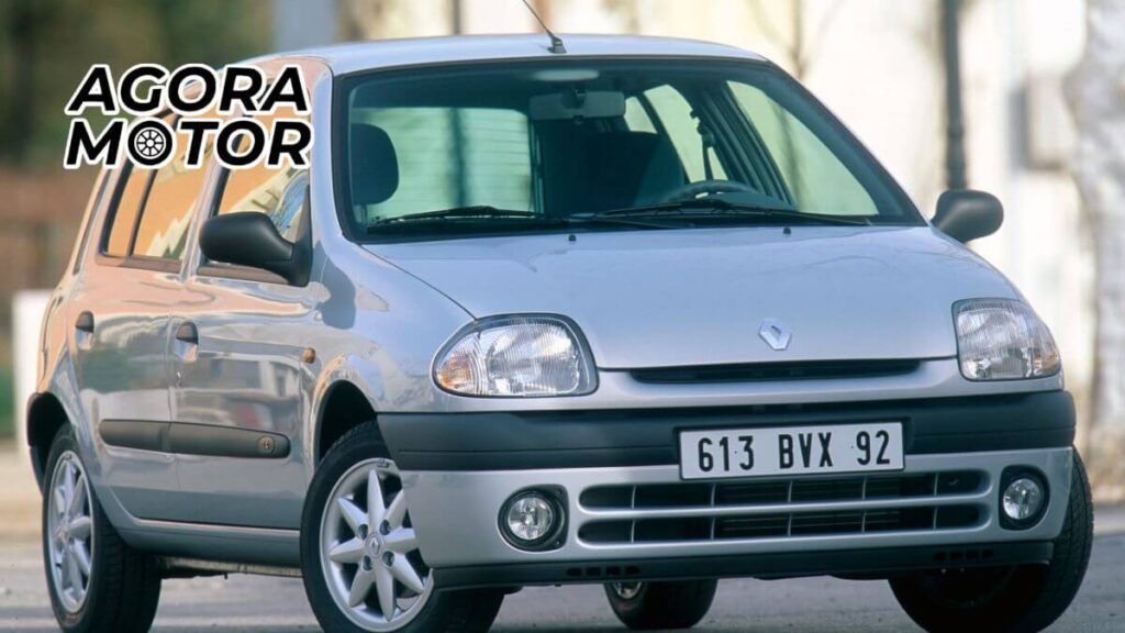 Foto de um Clio 1998 prata