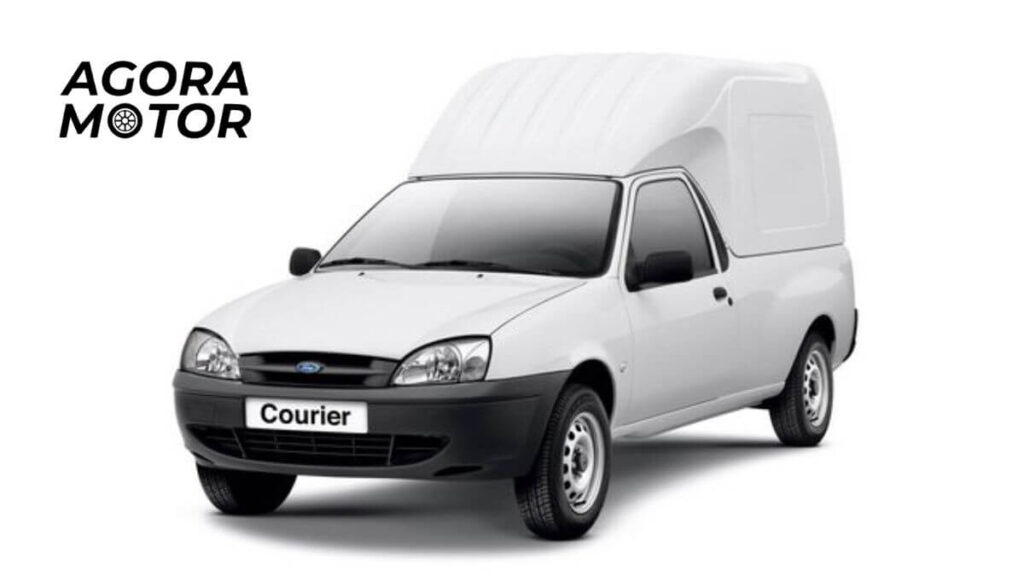 Foto de um Courier 2007 branco