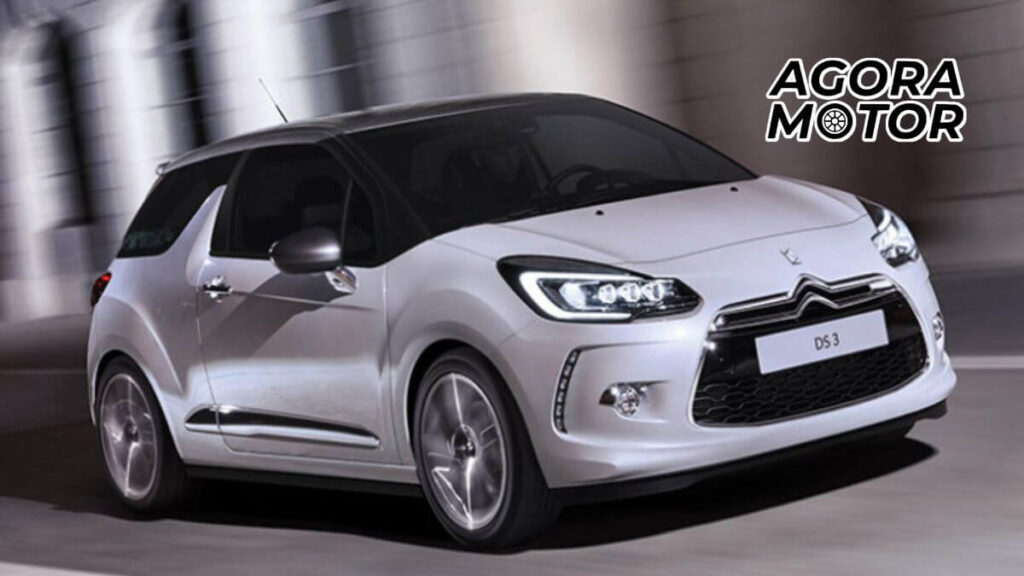 Foto de um DS3 2015 branco