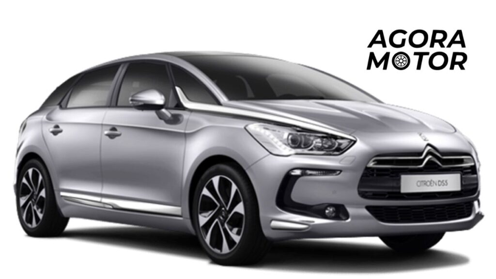 Foto de um DS5 2018 cinza