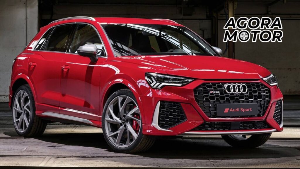 Foto de um RS Q3 2022 vermelho