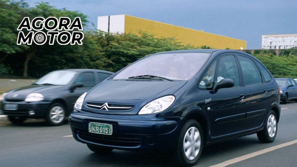 Foto de um Xsara 2007 preto