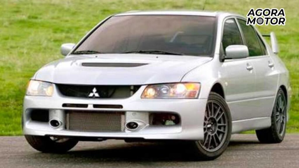 Foto de um Lancer 2001 branco