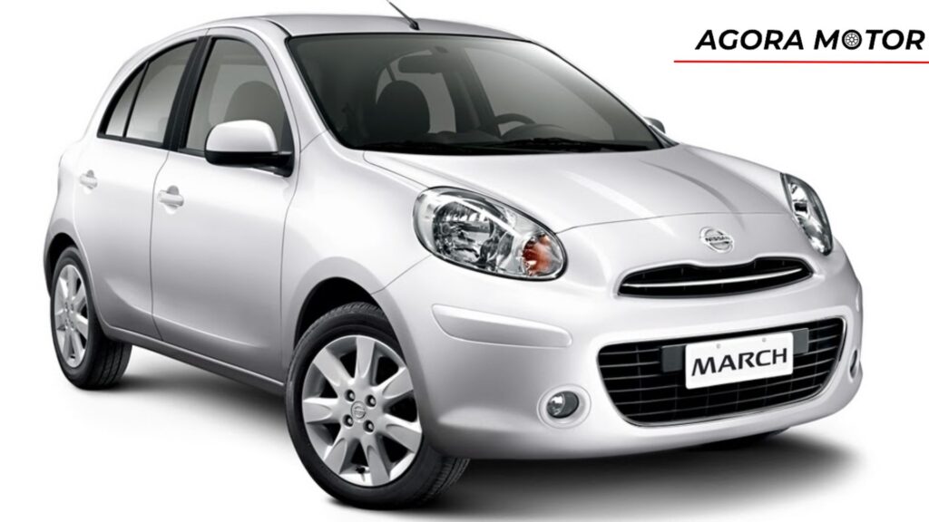 Nissan March 2012.