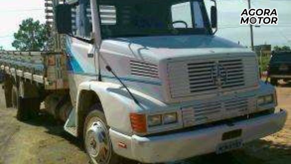 Mercedes-Benz 1214 1990 branco
