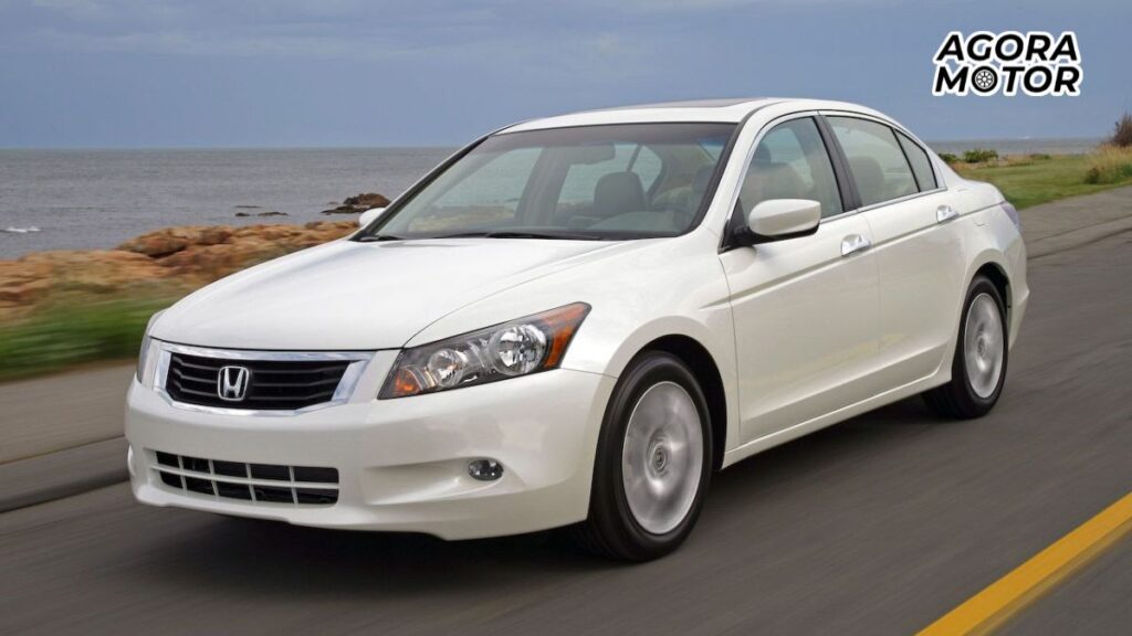 Um Accord 2009 branco