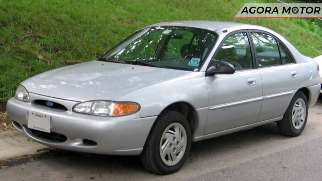 Um Escort 2002