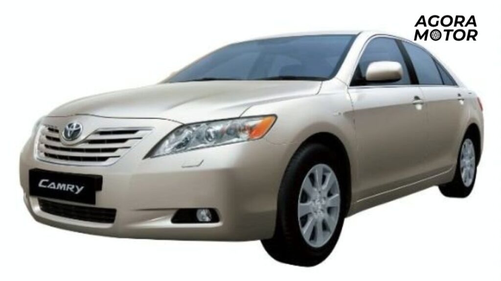 Um  Camry 2010