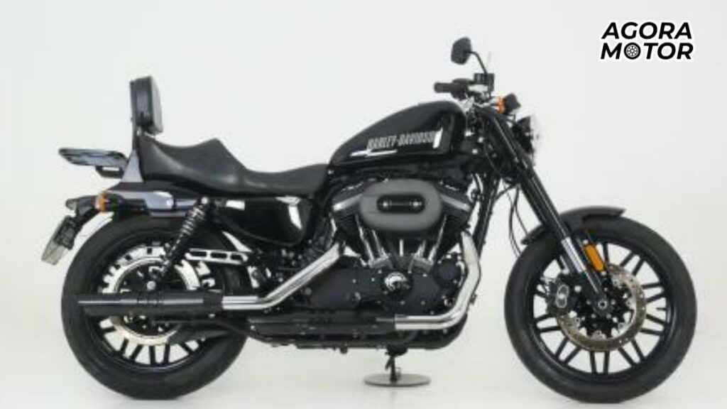 Uma XL 1200 2017 preta