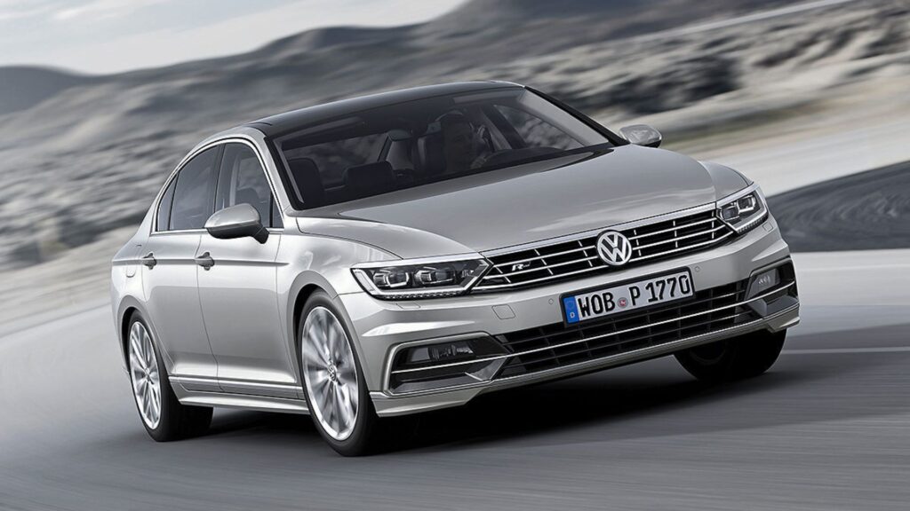VW Passat 2013.