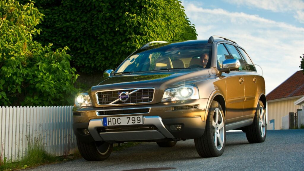 Volvo XC 90 2012.