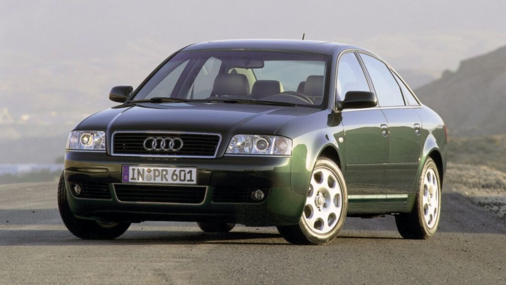 Audi A6 2002.
