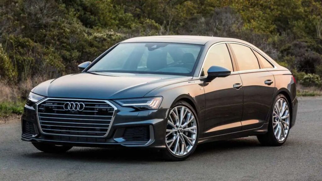 Audi A6 2021.