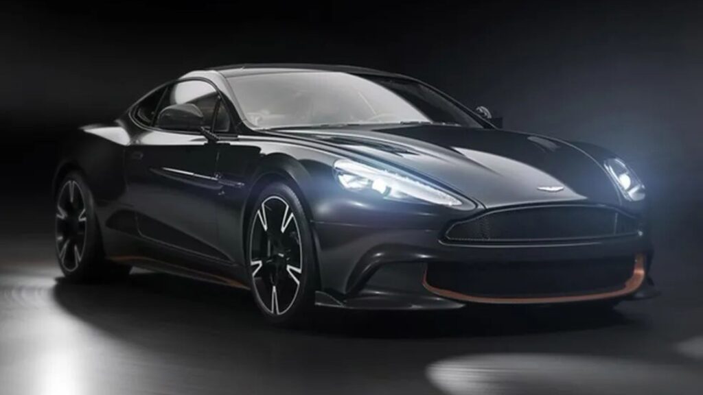 Aston Martin Vanquish 2016.
