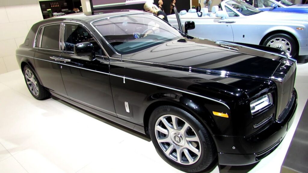 Rolls-Royce Ghost 2012.