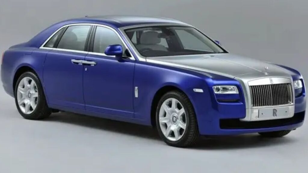 Rolls-Royce Ghost 2013.