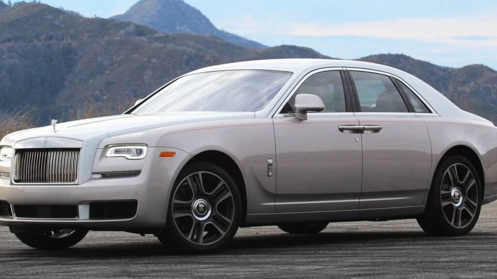 Rolls-Royce Ghost 2018.