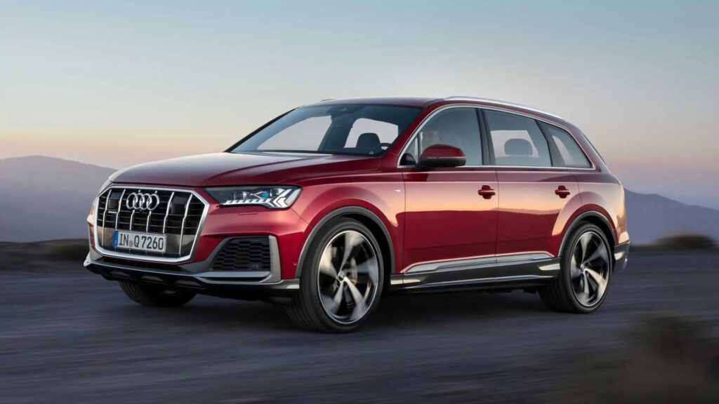 Audi Q7 2020.