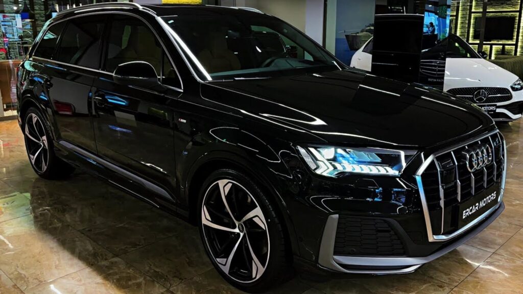 Audi Q7 Zero KM.