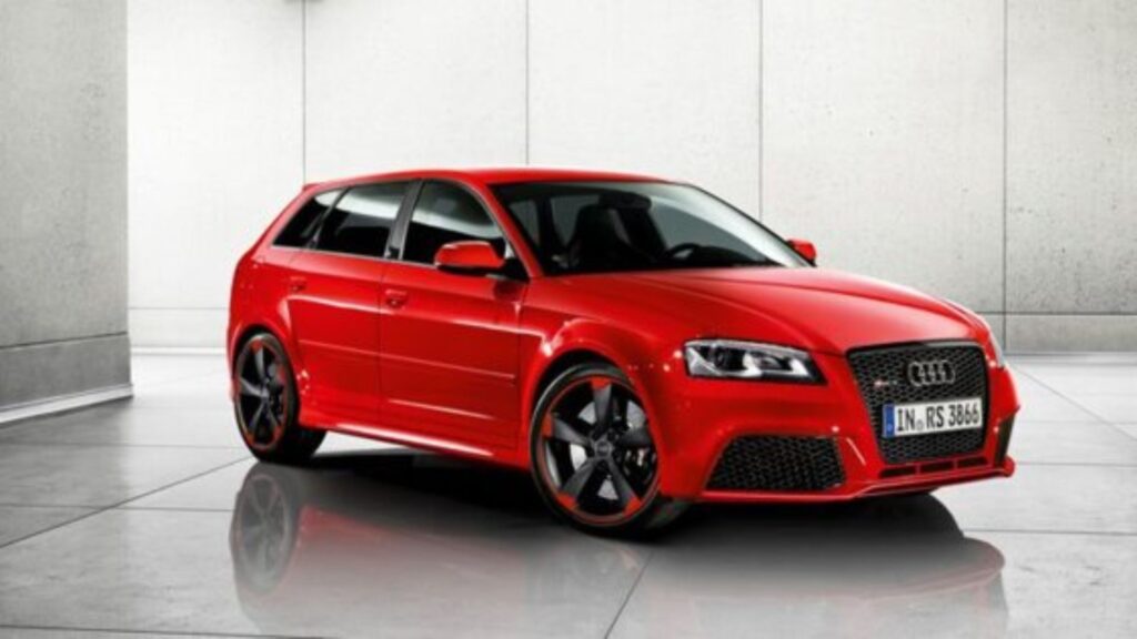 Audi RS3 2013.